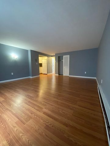 1186 Worcester Road 1211, Framingham, MA 01702