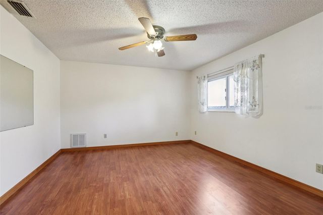 1576 OHIO AVENUE, Palm Harbor, FL 34683