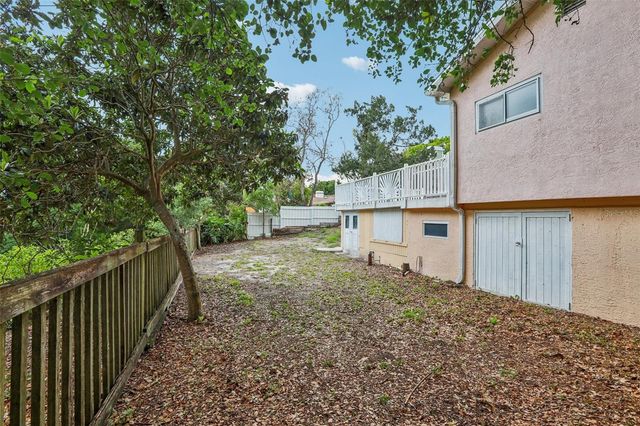 1576 OHIO AVENUE, Palm Harbor, FL 34683