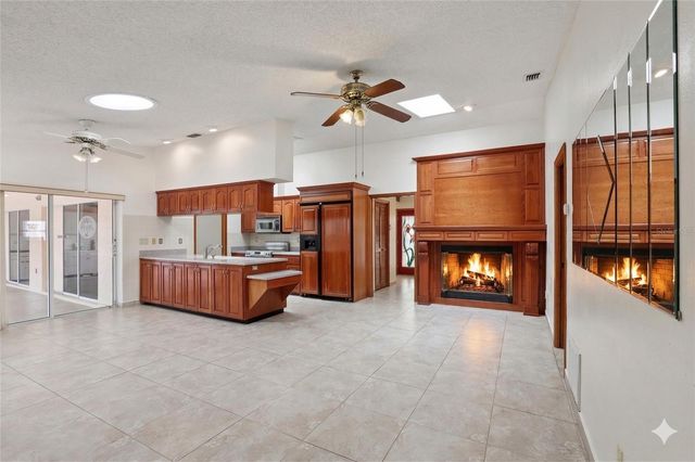 1576 OHIO AVENUE, Palm Harbor, FL 34683