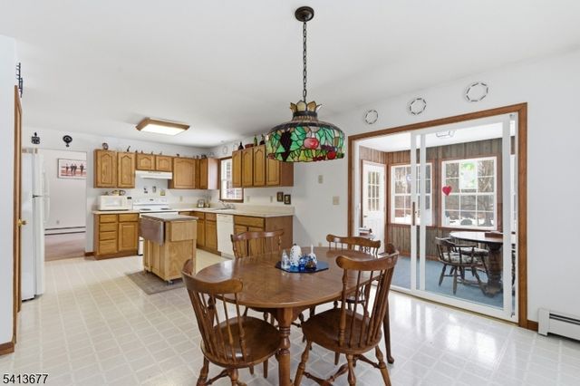 5 Angus Ln, Blairstown Twp., NJ 07825