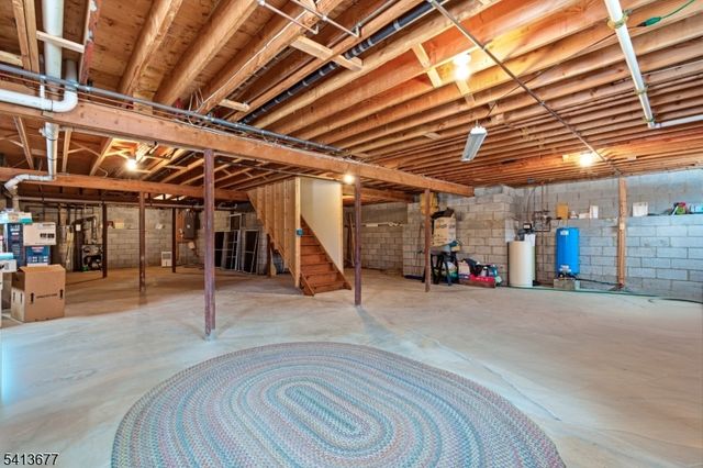 5 Angus Ln, Blairstown Twp., NJ 07825