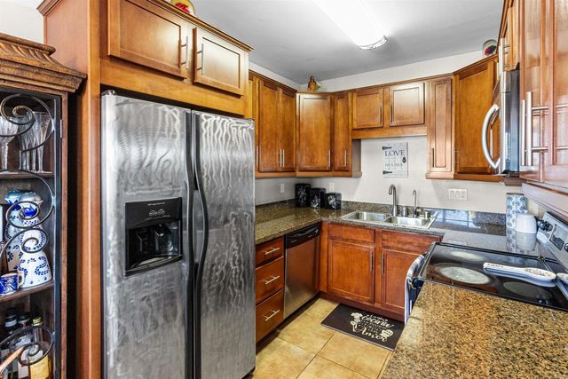 4560 60th Street 20, San Diego, CA 92115