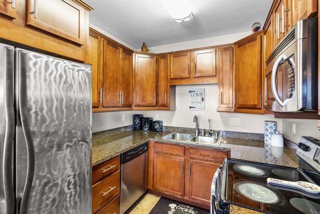 4560 60th Street 20, San Diego, CA 92115