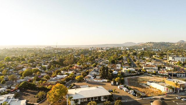 4560 60th Street 20, San Diego, CA 92115