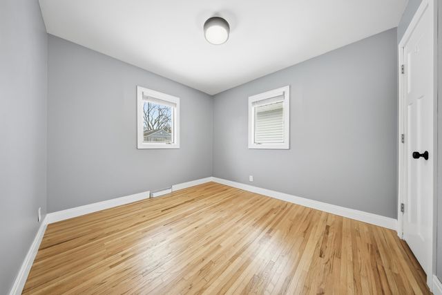 2524 Boone Avenue S, Saint Louis Park, MN 55426