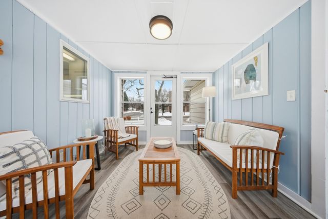 2524 Boone Avenue S, Saint Louis Park, MN 55426