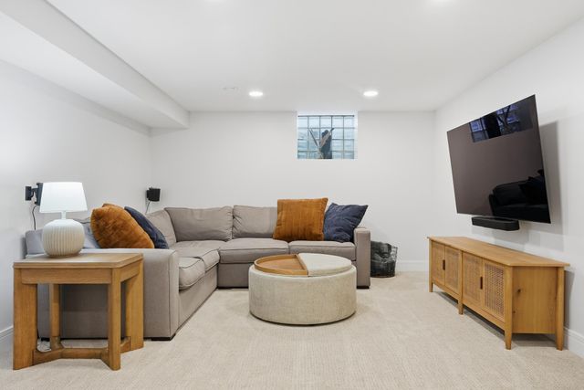 2524 Boone Avenue S, Saint Louis Park, MN 55426