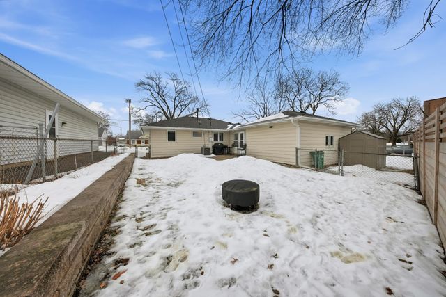 2524 Boone Avenue S, Saint Louis Park, MN 55426