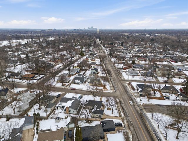 2524 Boone Avenue S, Saint Louis Park, MN 55426