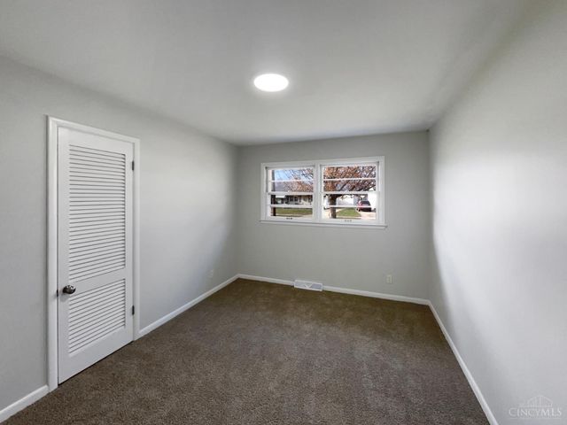 2828 Shartle Street, Middletown, OH 45042