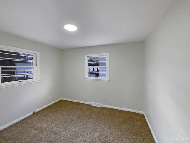 2828 Shartle Street, Middletown, OH 45042