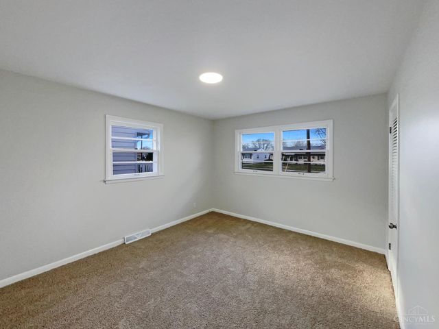 2828 Shartle Street, Middletown, OH 45042