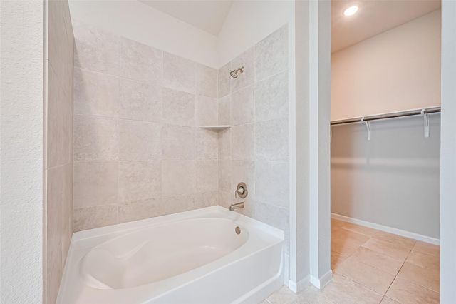 21590 Jordan Pond Ridge, Porter, TX 77365