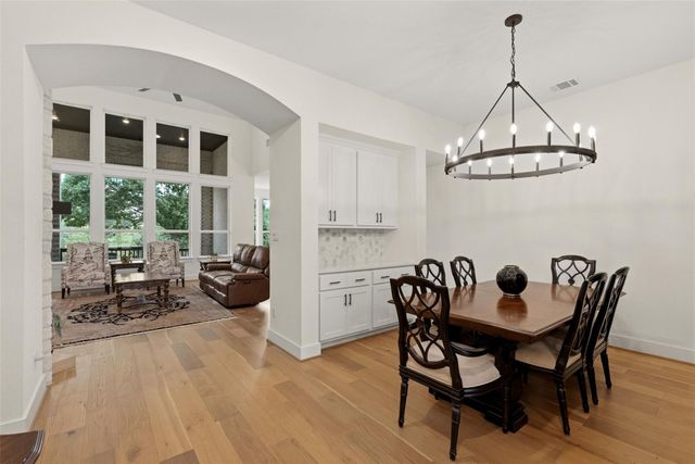 542 Running Bird RD, Austin, TX 78737