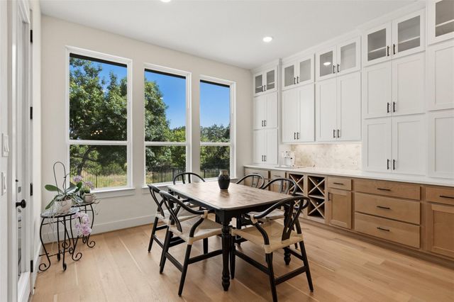 542 Running Bird RD, Austin, TX 78737