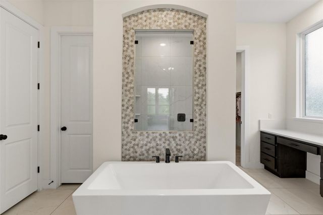 542 Running Bird RD, Austin, TX 78737