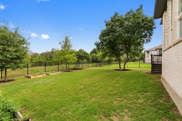 542 Running Bird RD, Austin, TX 78737