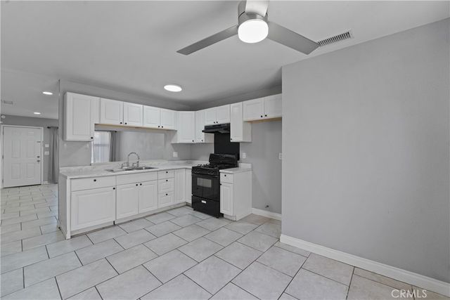1682 Sycamore, Perris, CA 92570