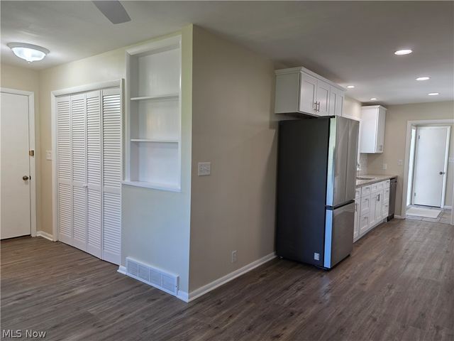 7156 Walton Road, Walton Hills, OH 44146