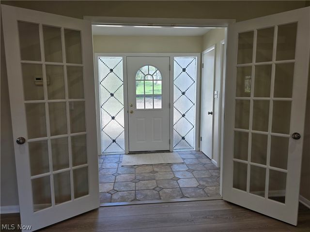 7156 Walton Road, Walton Hills, OH 44146