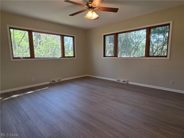 7156 Walton Road, Walton Hills, OH 44146