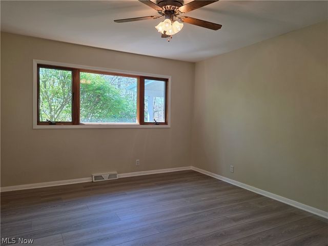 7156 Walton Road, Walton Hills, OH 44146
