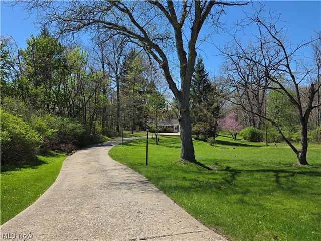 7156 Walton Road, Walton Hills, OH 44146