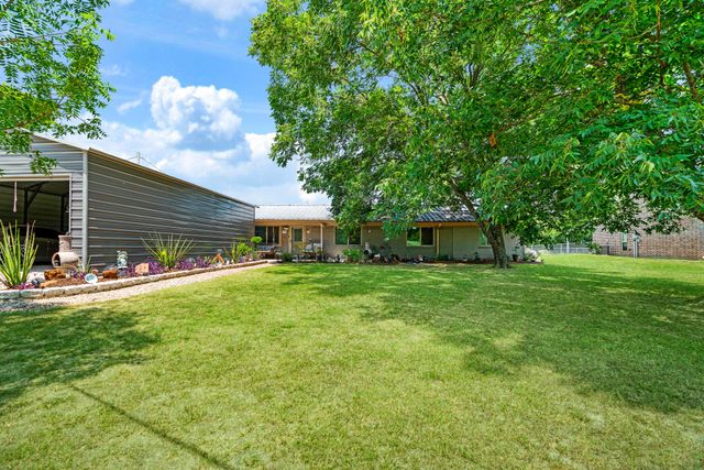 1723 FARM ROAD 2121, Paris, TX 75462