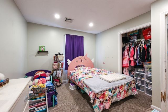 450 Somerset Ave 2-7, Taunton, MA 02780