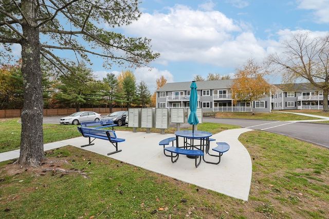 450 Somerset Ave 2-7, Taunton, MA 02780