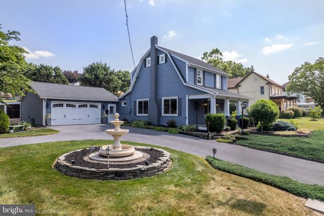 365 W MAIN STREET, Fayetteville, PA 17222