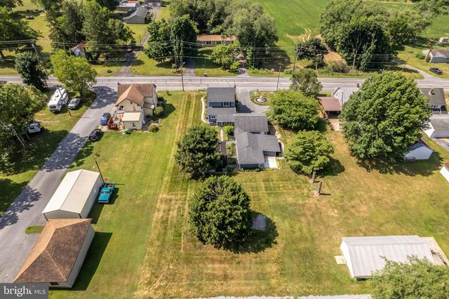 365 W MAIN STREET, Fayetteville, PA 17222