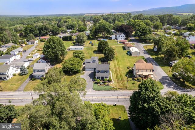 365 W MAIN STREET, Fayetteville, PA 17222