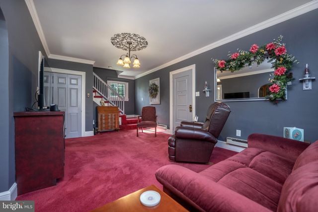 365 W MAIN STREET, Fayetteville, PA 17222
