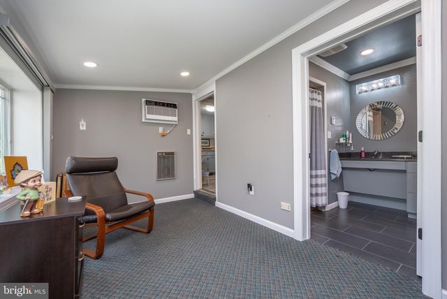 365 W MAIN STREET, Fayetteville, PA 17222