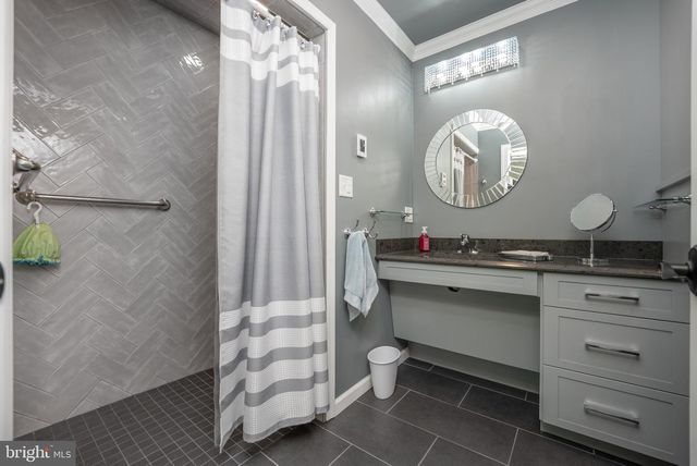 365 W MAIN STREET, Fayetteville, PA 17222