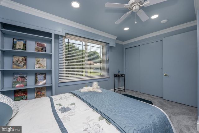 365 W MAIN STREET, Fayetteville, PA 17222