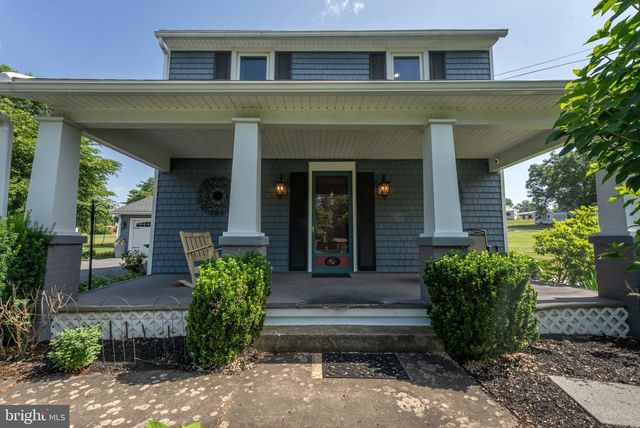 365 W MAIN STREET, Fayetteville, PA 17222