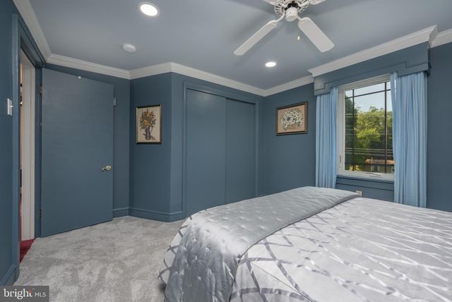 365 W MAIN STREET, Fayetteville, PA 17222