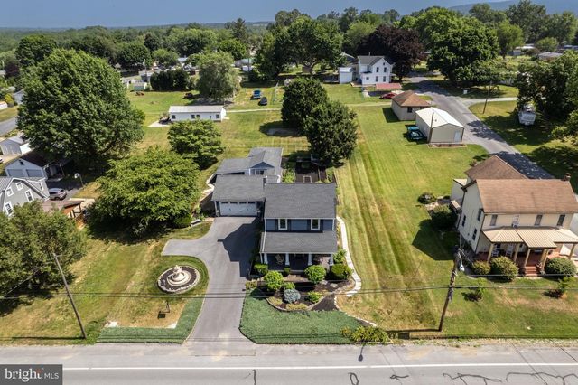 365 W MAIN STREET, Fayetteville, PA 17222