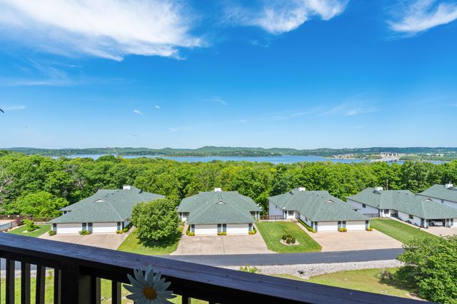 219 Point Seven Road 10, Kimberling City, MO 65686