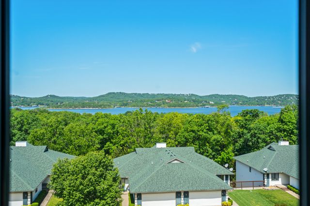 219 Point Seven Road 10, Kimberling City, MO 65686