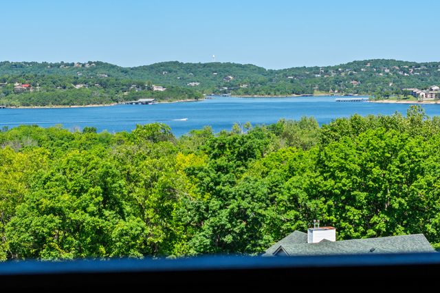 219 Point Seven Road 10, Kimberling City, MO 65686