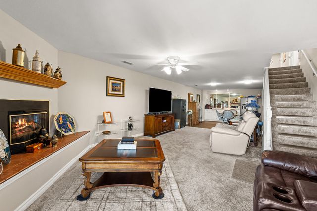 219 Point Seven Road 10, Kimberling City, MO 65686