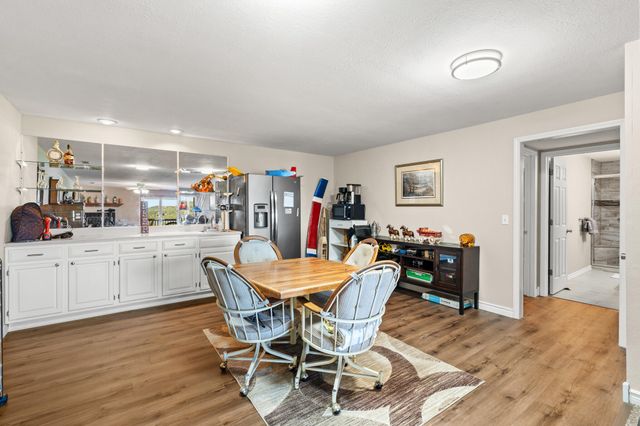219 Point Seven Road 10, Kimberling City, MO 65686