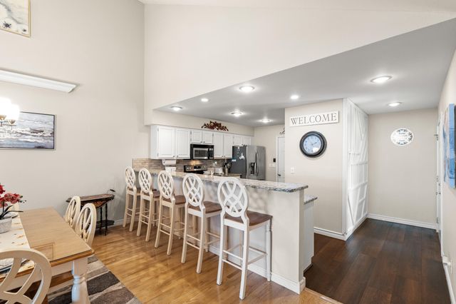 219 Point Seven Road 10, Kimberling City, MO 65686