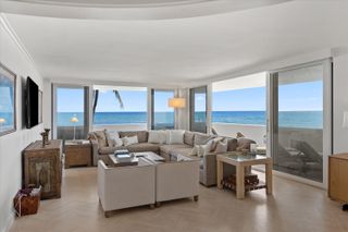 100 Sunrise Avenue 212, Palm Beach, FL 33480