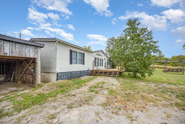1672 Wagel Road, Brooksville, KY 41004