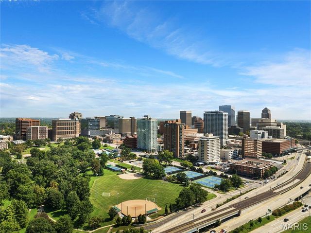 200 S Brentwood Boulevard 6F, St Louis, MO 63105